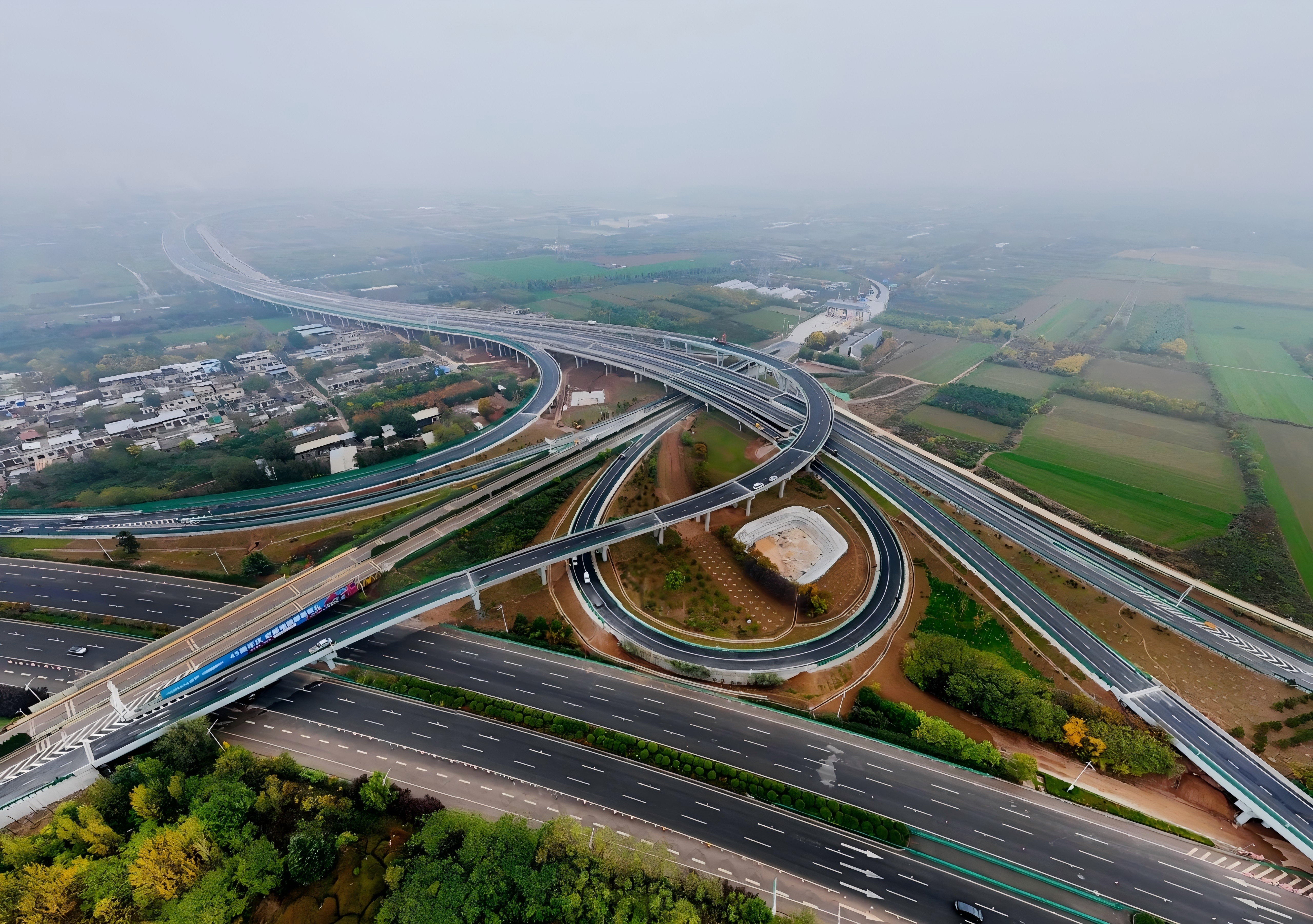 “禹龍”鋼材助力馬涇高速順利通車 “禹龍”鋼材助力馬涇高速順利通車