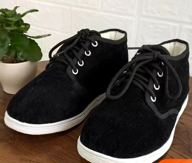 ��ů�q�µġ����ۡ��C�CЬ