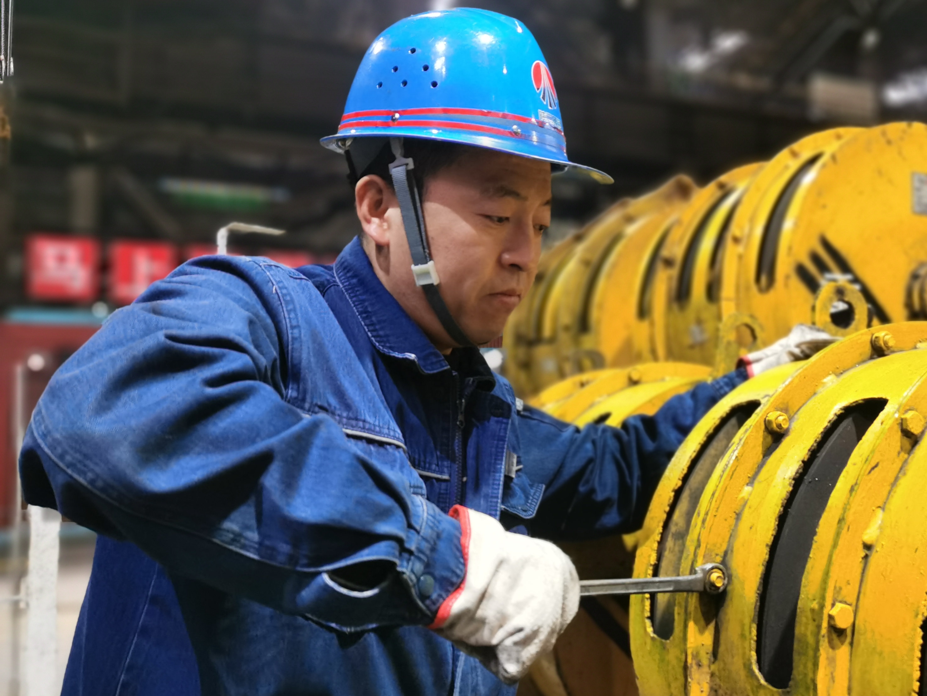 鏡頭鎖定!沉浸式“體驗”檢修現場 鏡頭鎖定!沉浸式“體驗”檢修現場