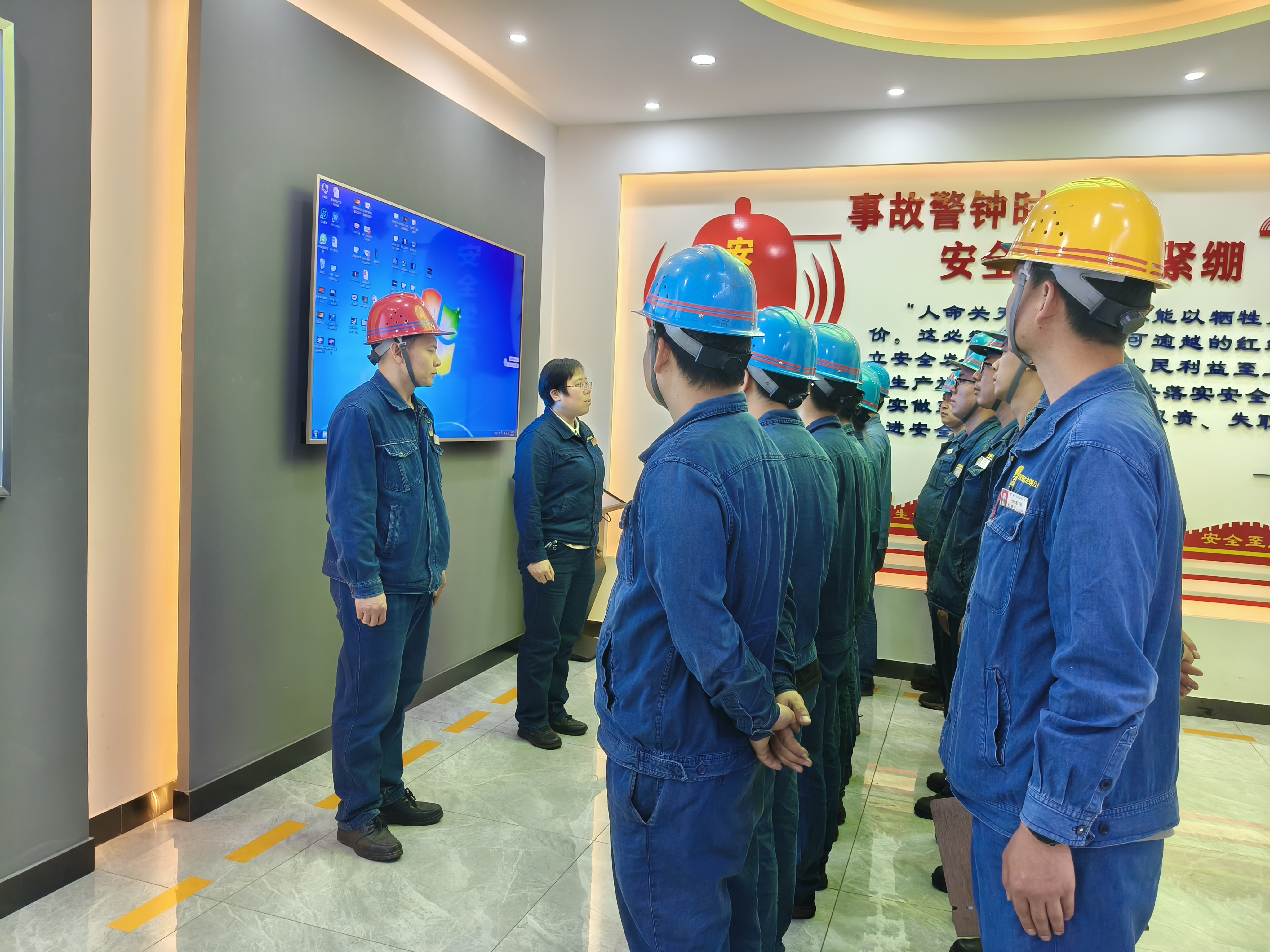 ���ľS�M(j��n)�A������M���|(zh��)���a(ch��n)��