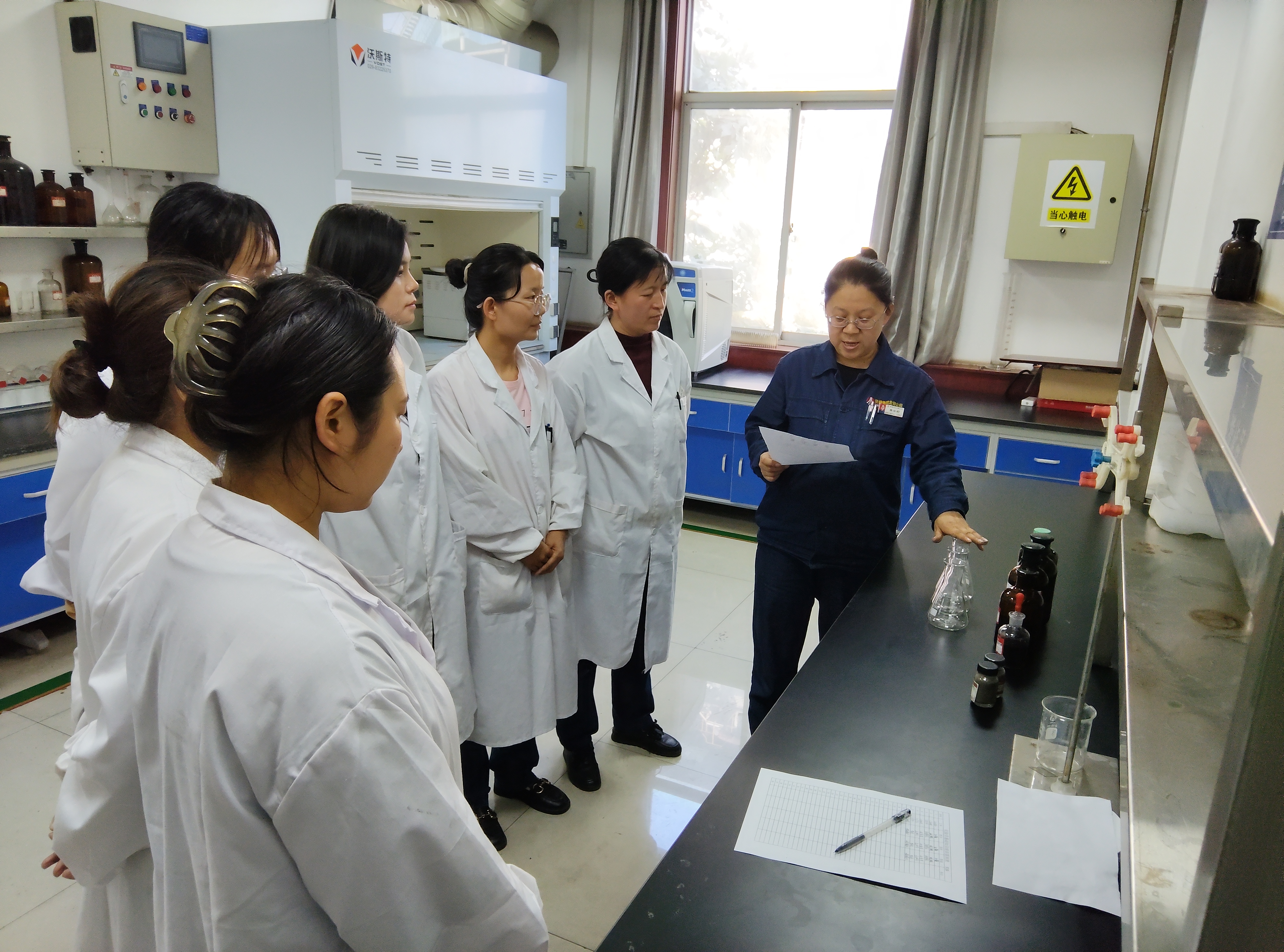 ��조Ӳ���L(f��ng)�� ȫ���ܳ���(zh��)�С����ٶȡ�