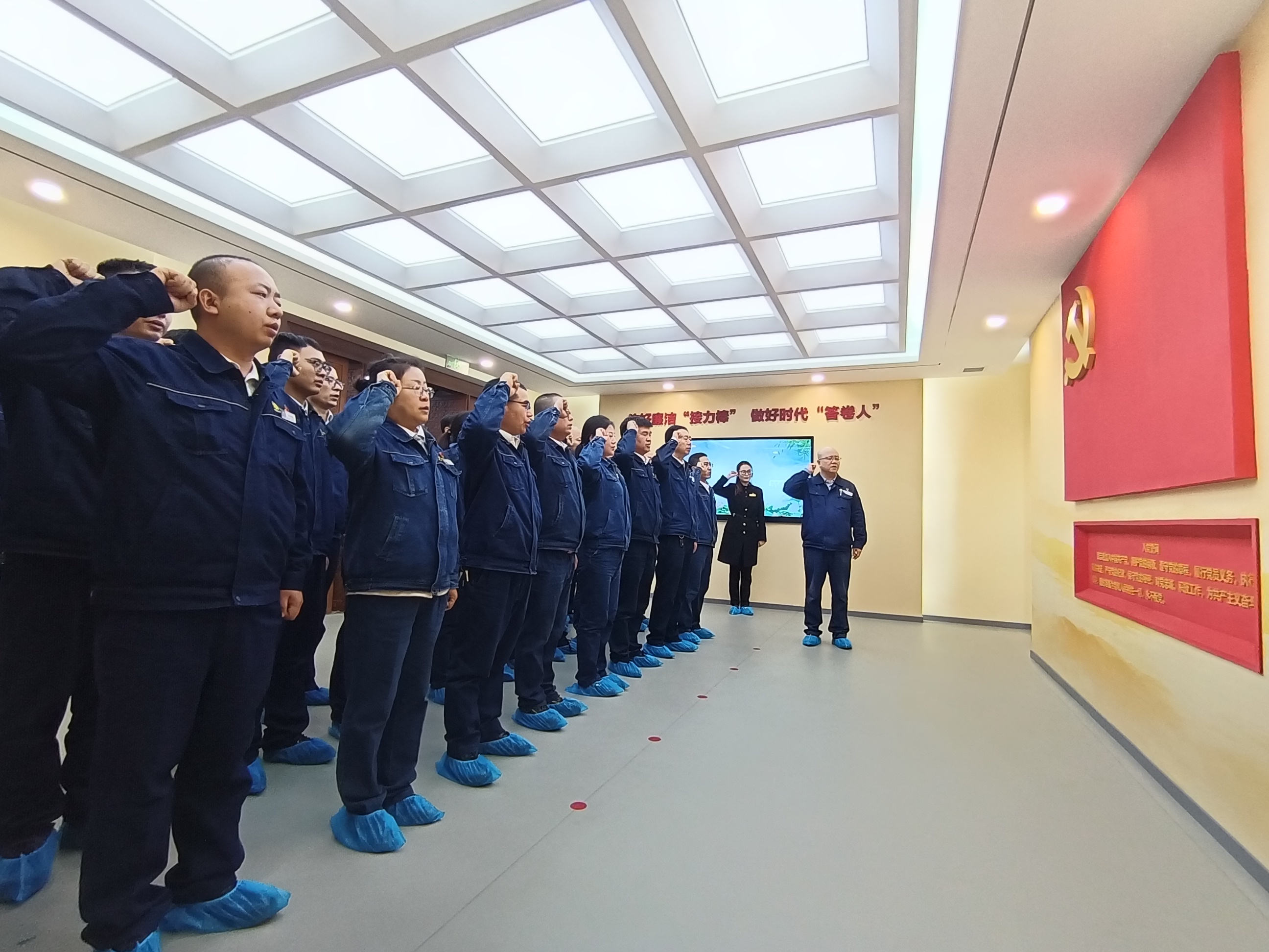 �`�С��ķN���I�����䓹�˾�oί���Є�