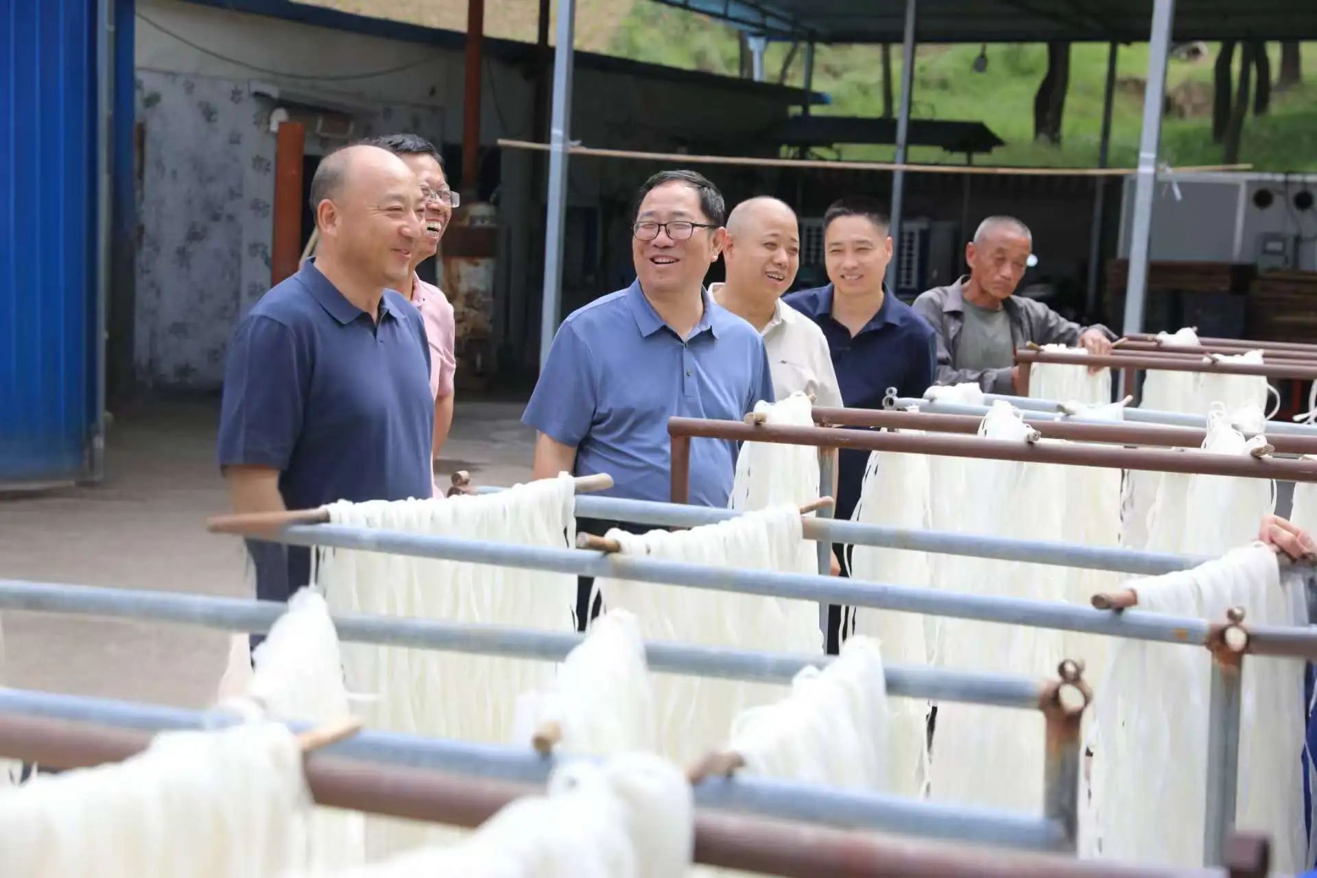 ��܊������ֱ�ϴ��_չ�����l�����d�����{��