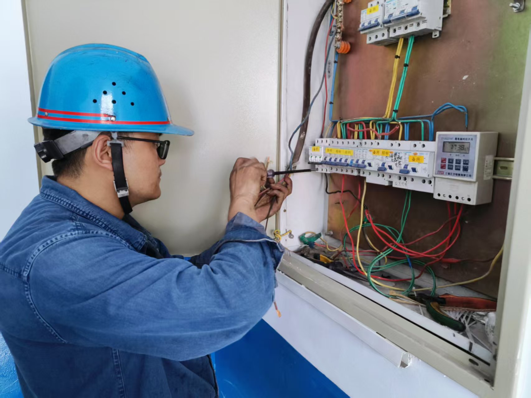 筑牢設備管理根基 護航生產(chǎn)穩(wěn)定運行 筑牢設備管理根基 護航生產(chǎn)穩(wěn)定運行