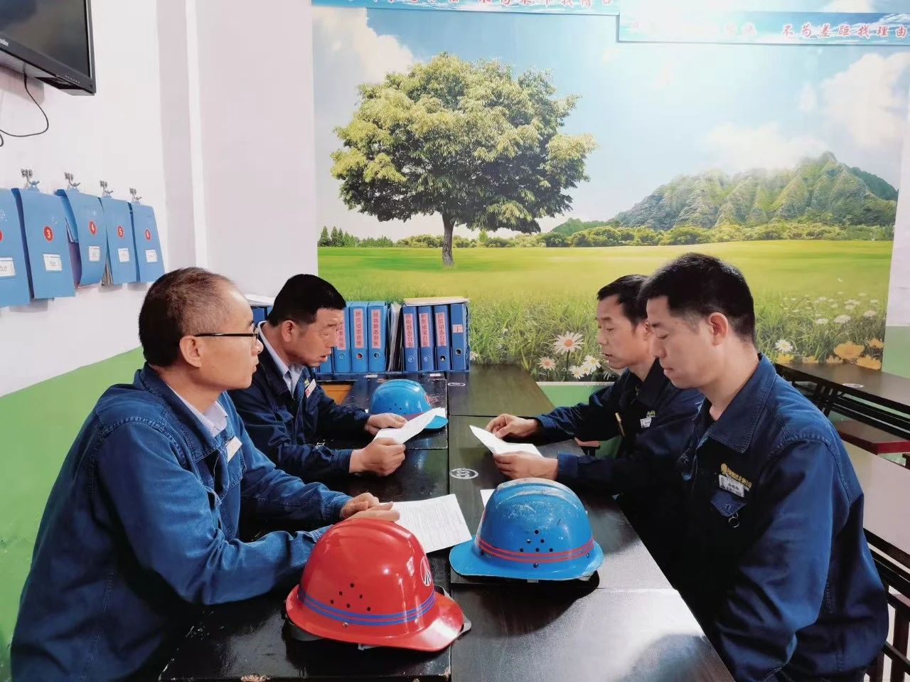 “負能”破局 唱響綠色轉型逆襲戰歌 “負能”破局 唱響綠色轉型逆襲戰歌