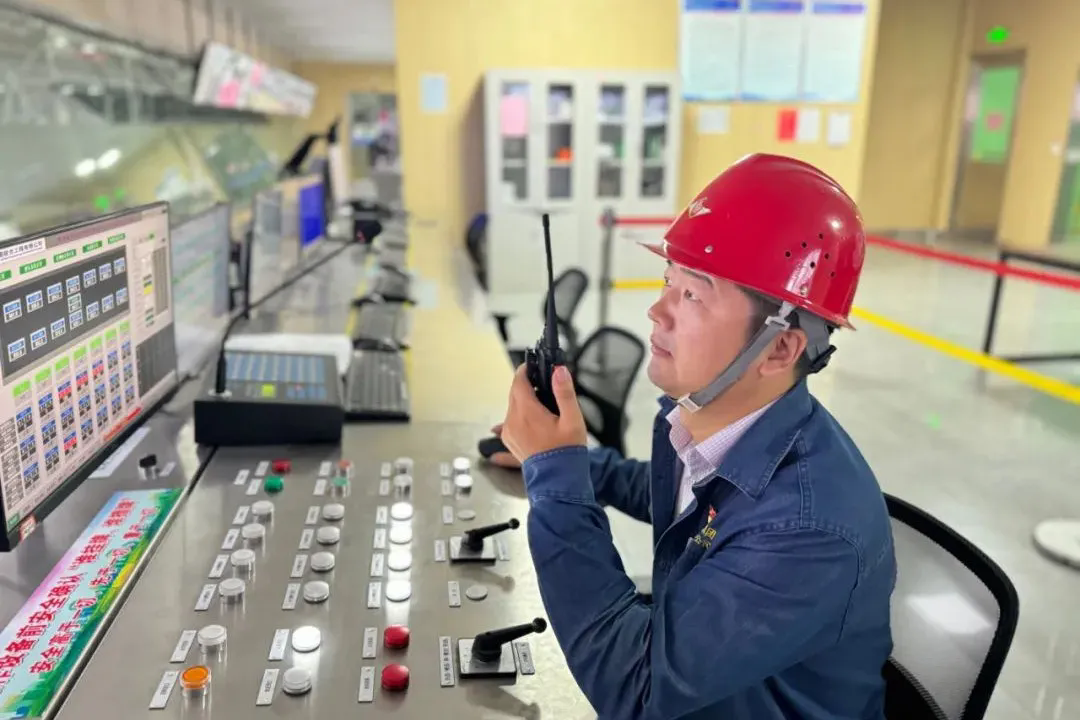 9.5萬噸中厚板新紀(jì)錄背后的故事 9.5萬噸中厚板新紀(jì)錄背后的故事