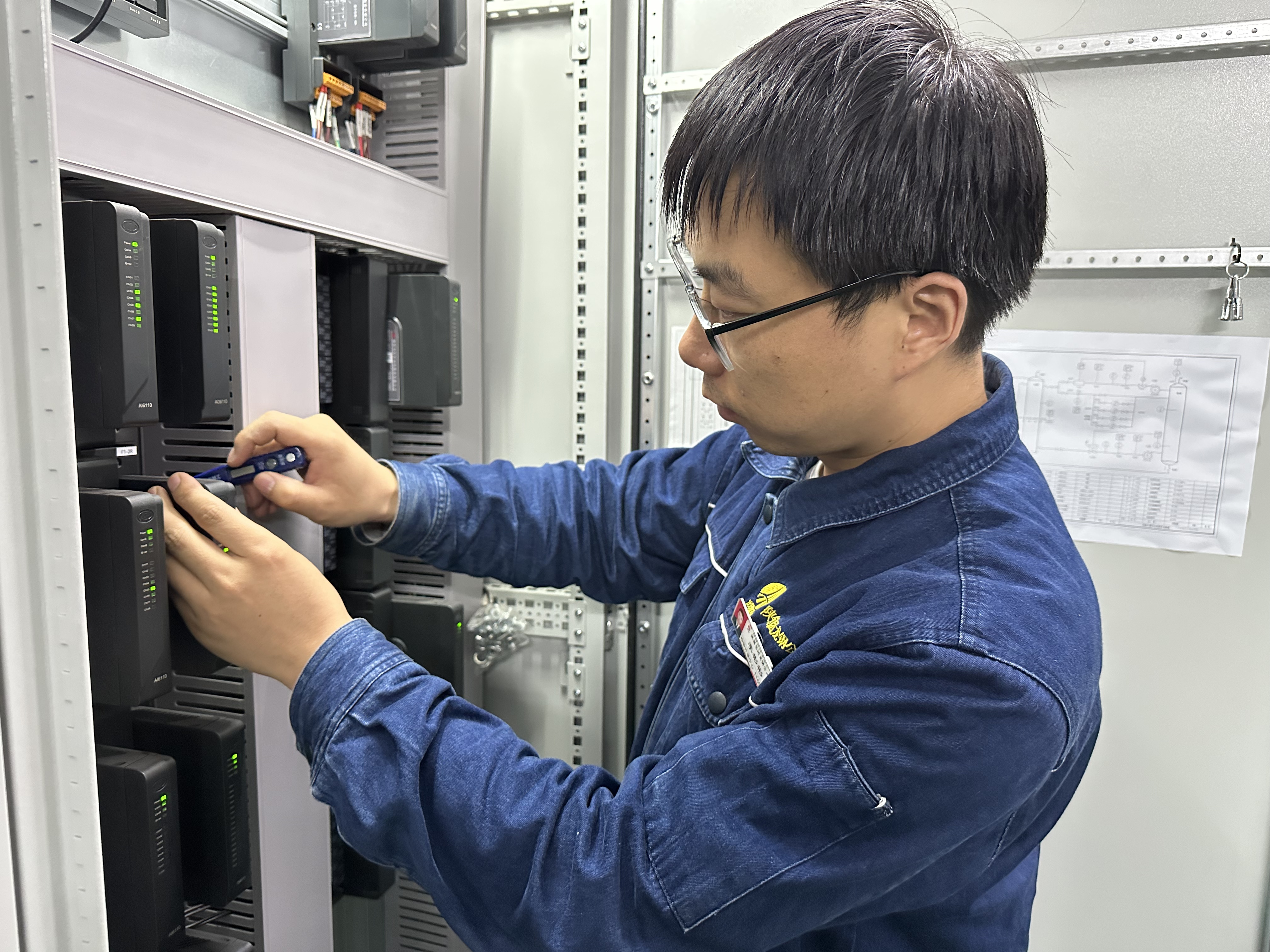 青春力量“加速跑” 青春力量“加速跑”