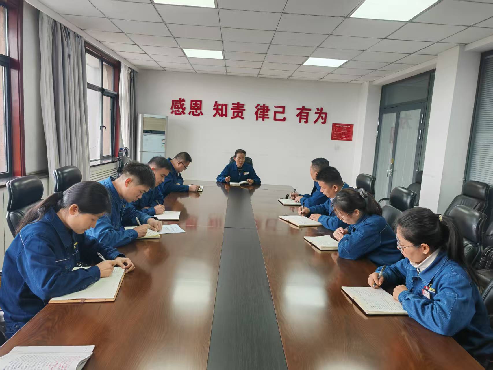 鍛造忠誠擔當“硬脊梁” 淬煉監督執紀“護航劍” 鍛造忠誠擔當“硬脊梁” 淬煉監督執紀“護航劍”