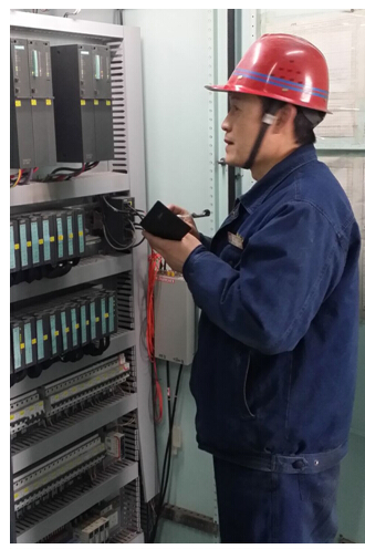 陜鋼集團員工王軍榮獲第十二屆全國技術能手稱號 陜鋼集團員工王軍榮獲第十二屆全國技術能手稱號