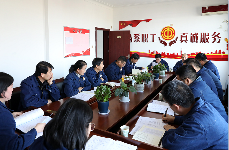 深化人才強(qiáng)企戰(zhàn)略 為高質(zhì)量發(fā)展注入“源動(dòng)力” 深化人才強(qiáng)企戰(zhàn)略 為高質(zhì)量發(fā)展注入“源動(dòng)力”